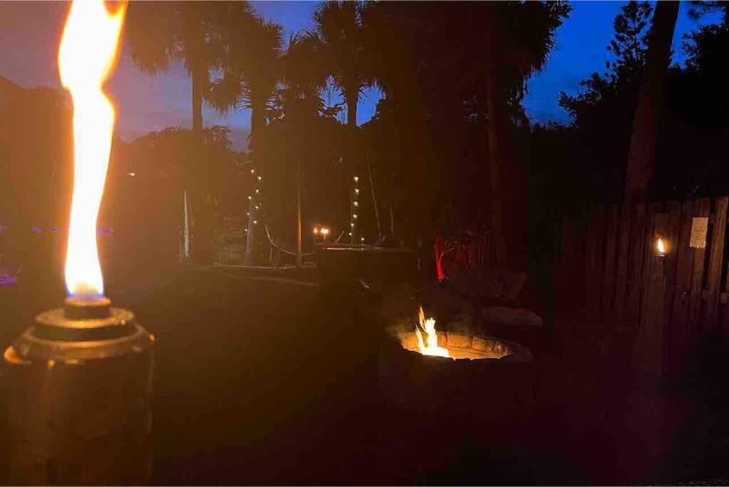 Poolside Cocoa Oasis W/ Tiki Bar! Villa Frontenac Ngoại thất bức ảnh